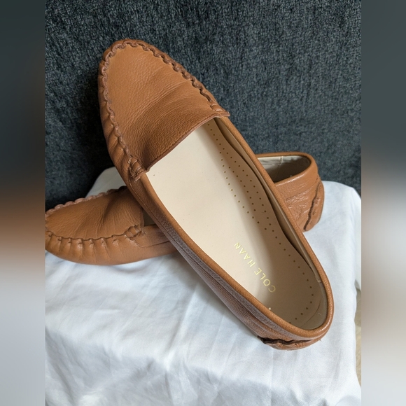Cole Haan Emmie Driver, 8.5 NWB, British Tan - Picture 2 of 7